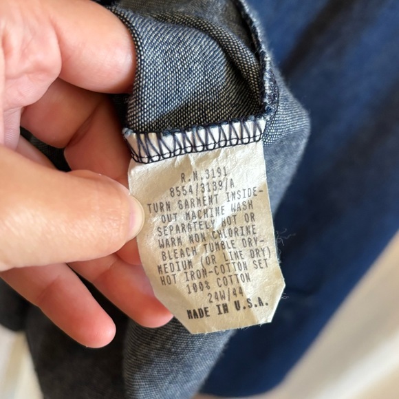 Vintage Denim Vest- 24W PLUS - Picture 6 of 9